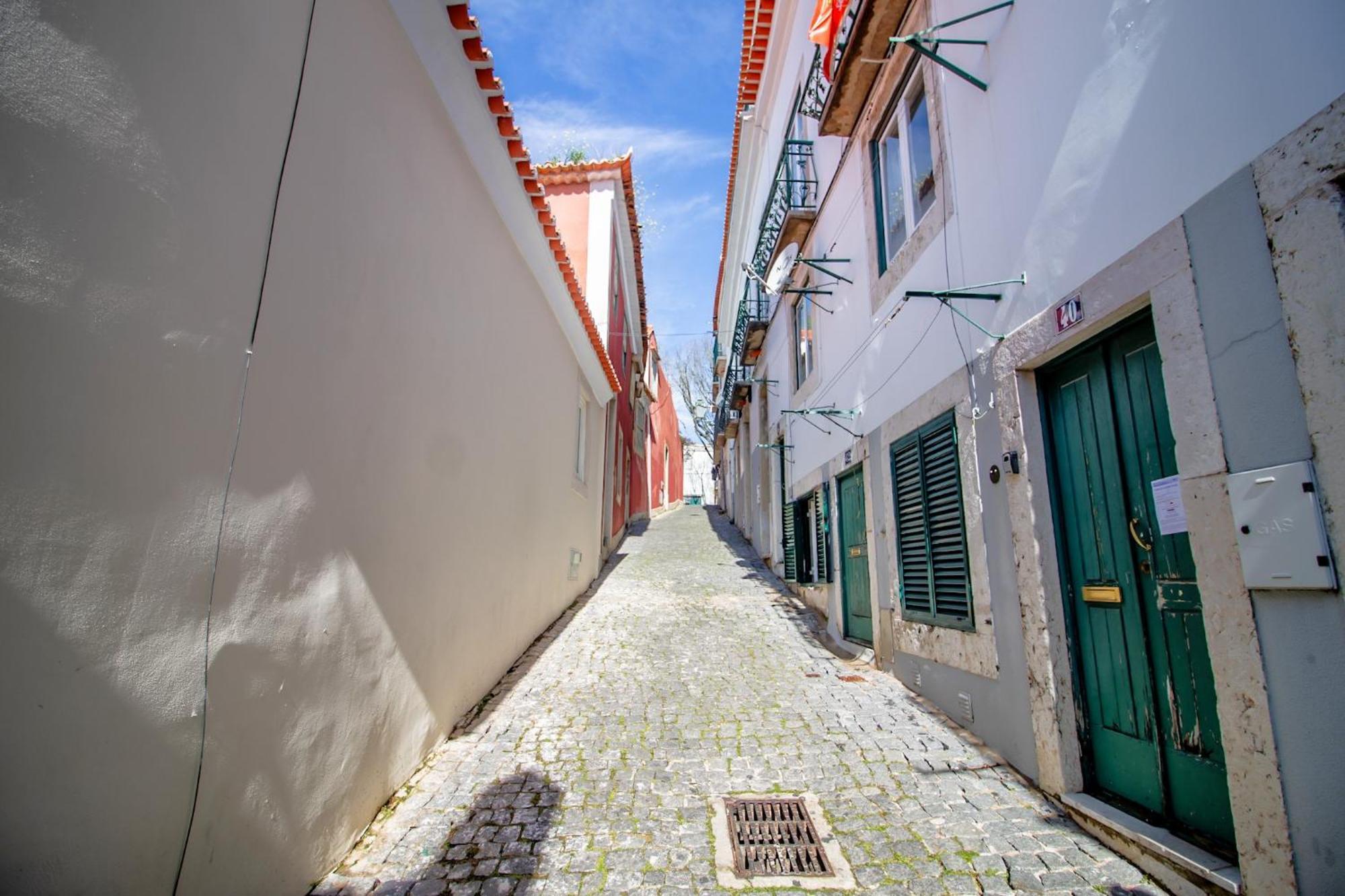 In The Heart Of Alfama Apartment Lisbon