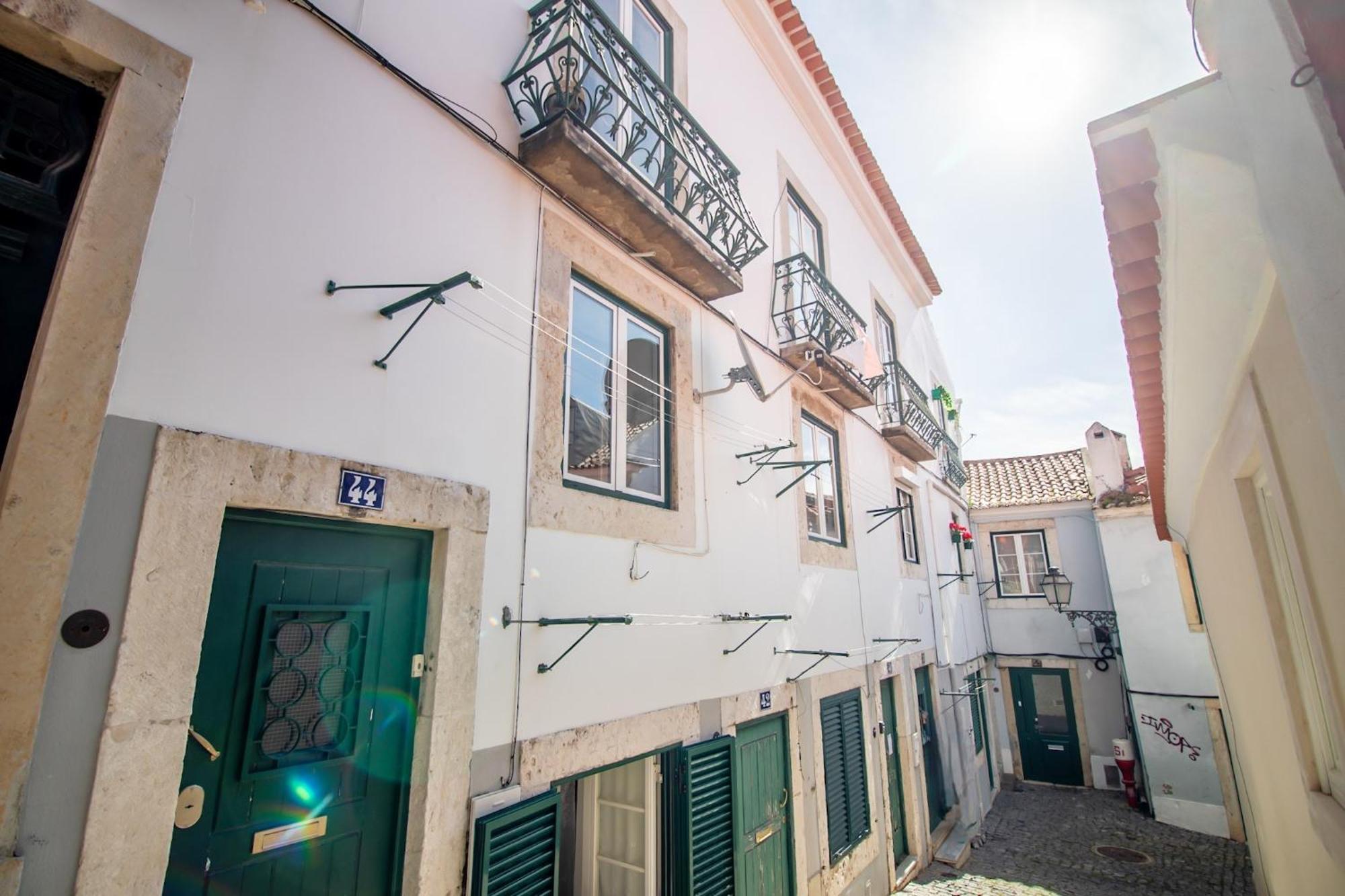 Apartment In The Heart Of Alfama